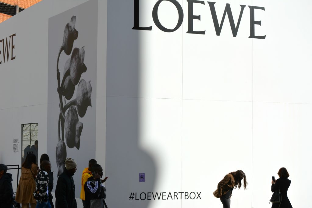 Arno Rafael Minkkinen está al frente de las fotografías de la nueva campaña de Loewe Perfumes