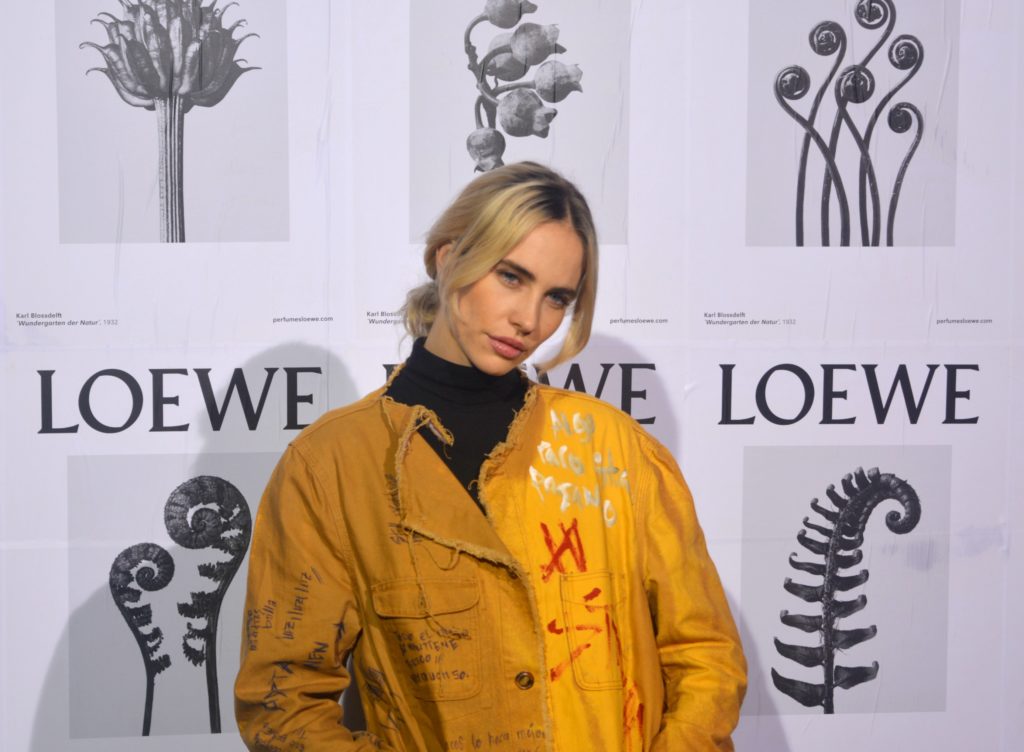 Brisa Fenoy en la fiesta por el rebranding de Loewe Perfumes