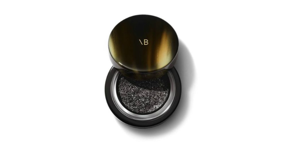 Lid Lustre Crystal Infused Eyeshadow color onix de Victoria Beckham